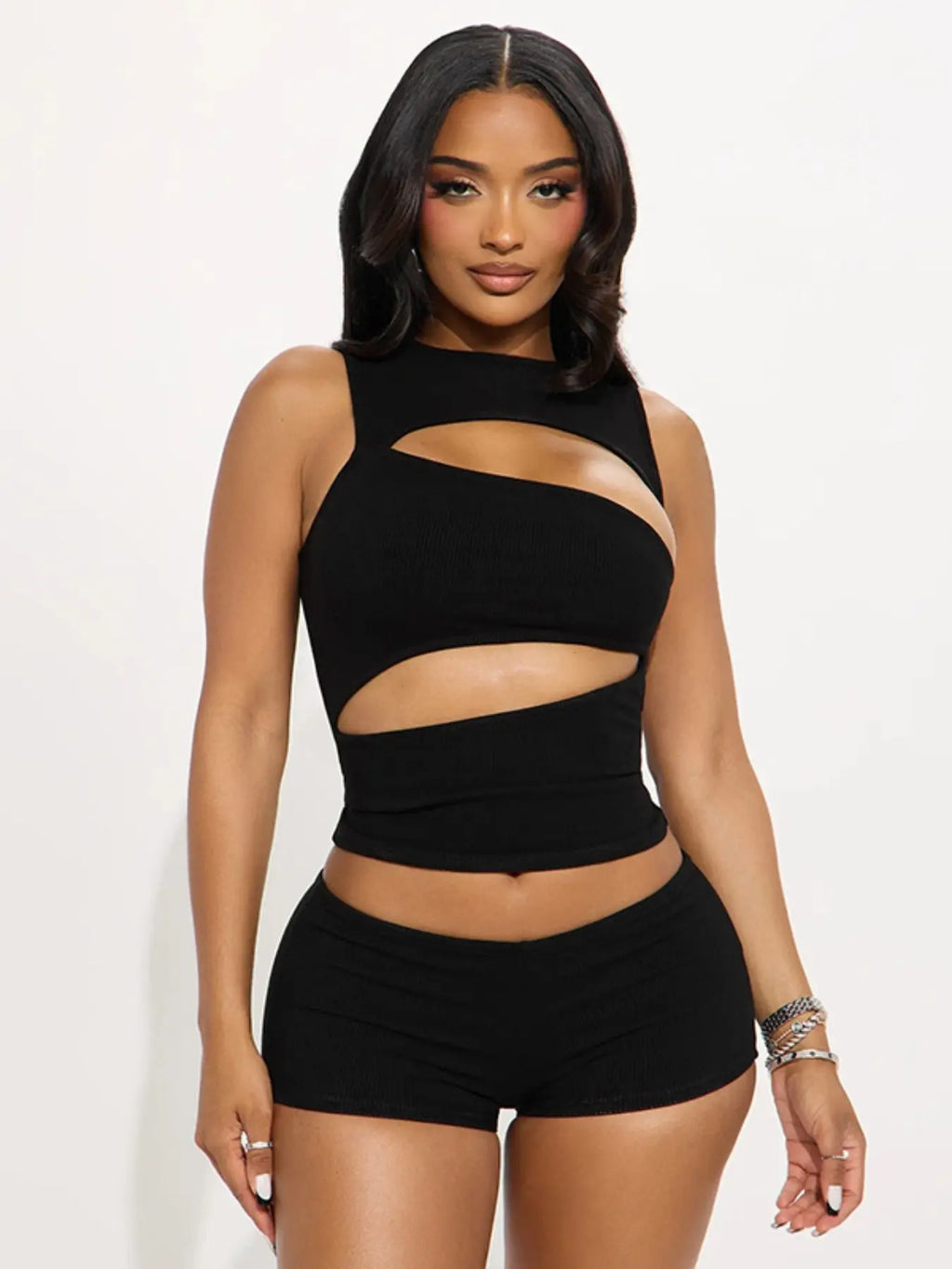 Women'S Solid Color Hollow Out Sleeveless Waist-Cinching Top & Slim Fit Shorts Set, Chic Stylish Hollow Out Design, Perfect for Outings and Dates Womenswear